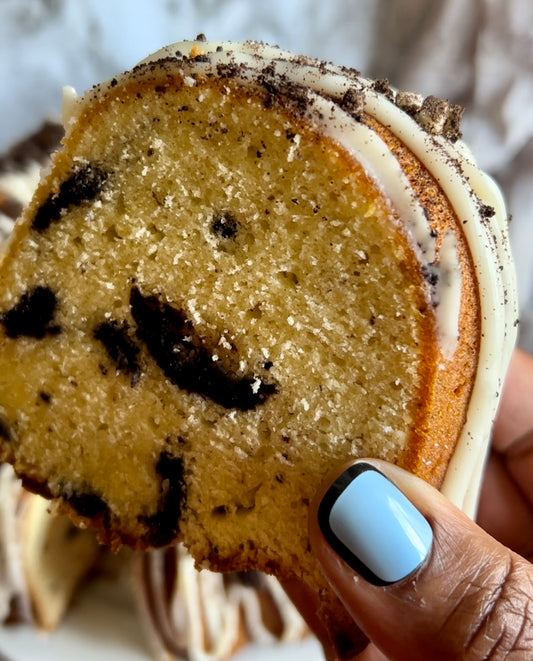 Cookies and Cream Pound Cake Recipe